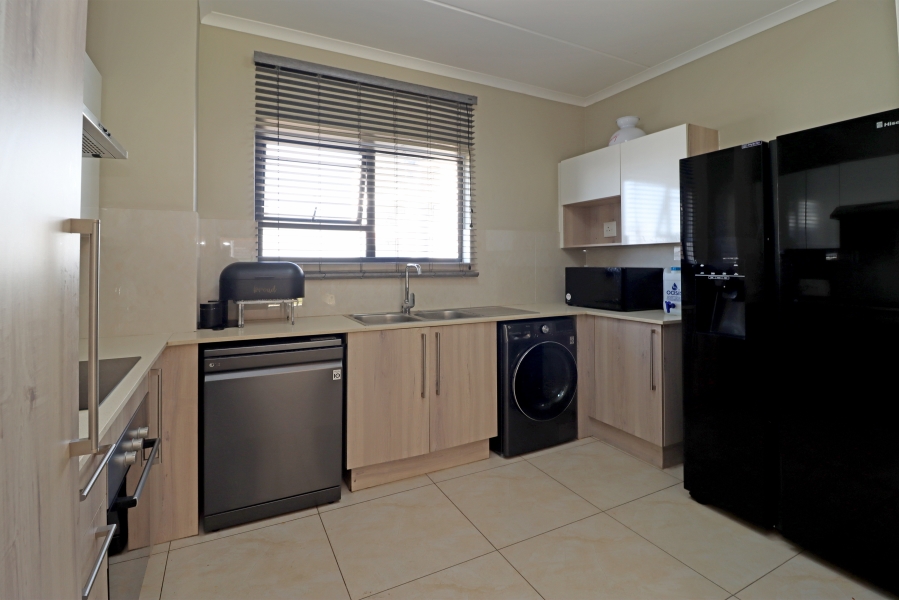 3 Bedroom Property for Sale in North Riding Gauteng