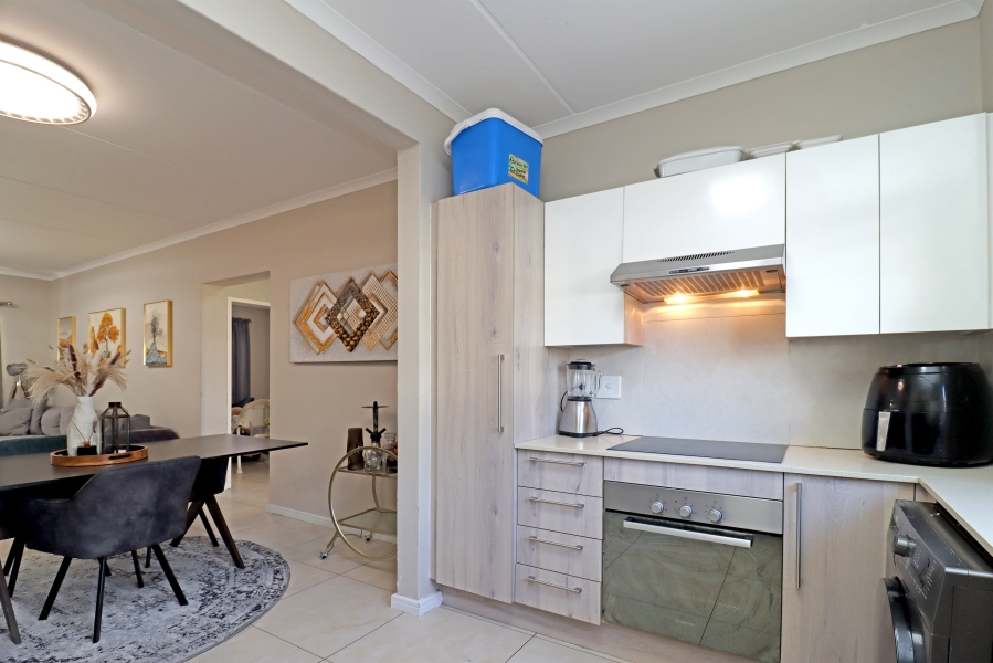 3 Bedroom Property for Sale in North Riding Gauteng