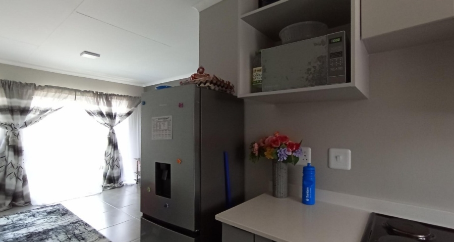 2 Bedroom Property for Sale in Sinoville Gauteng