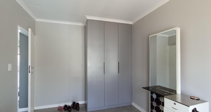 2 Bedroom Property for Sale in Sinoville Gauteng