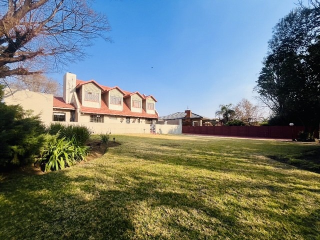 4 Bedroom Property for Sale in Brackendowns Gauteng