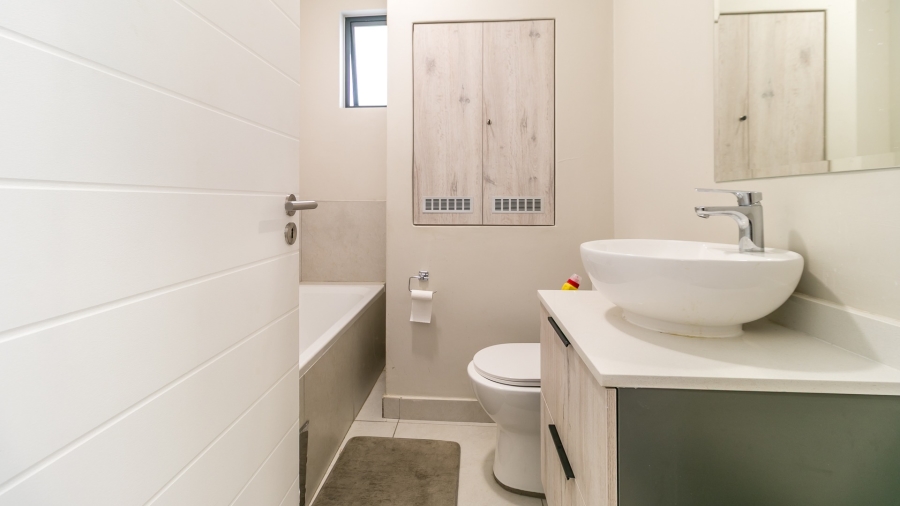 2 Bedroom Property for Sale in Carlswald Gauteng