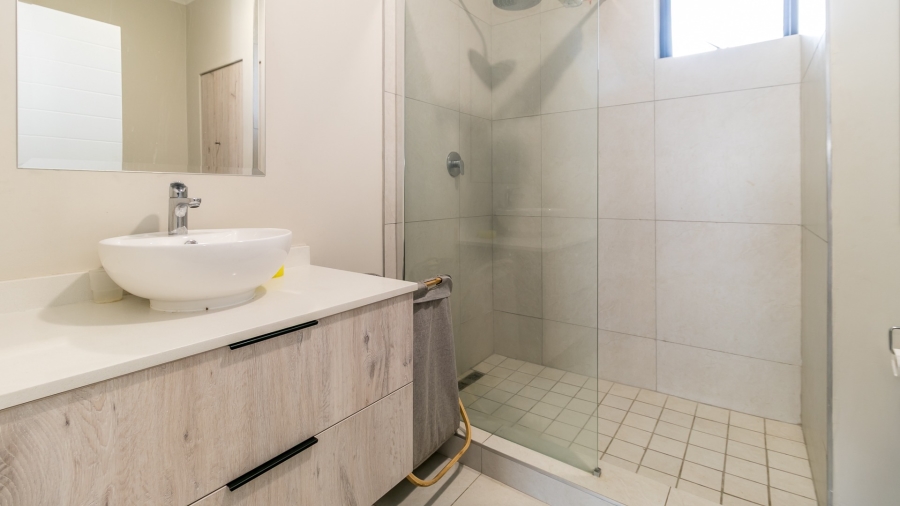 2 Bedroom Property for Sale in Carlswald Gauteng