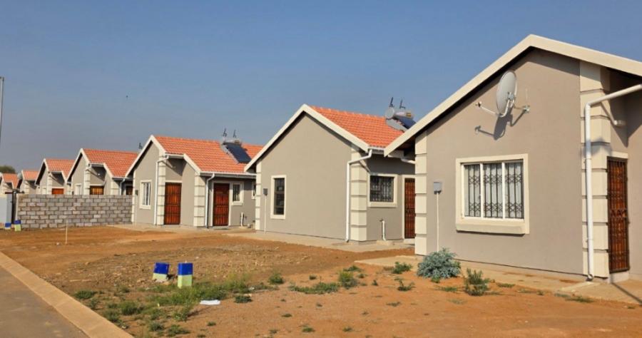 2 Bedroom Property for Sale in Buhle Park Gauteng