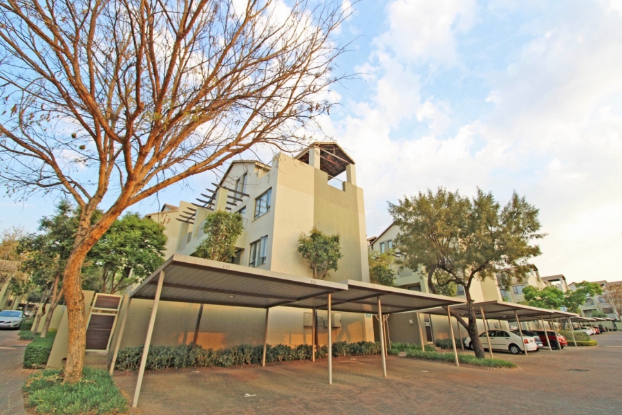 1 Bedroom Property for Sale in Bryanston Gauteng