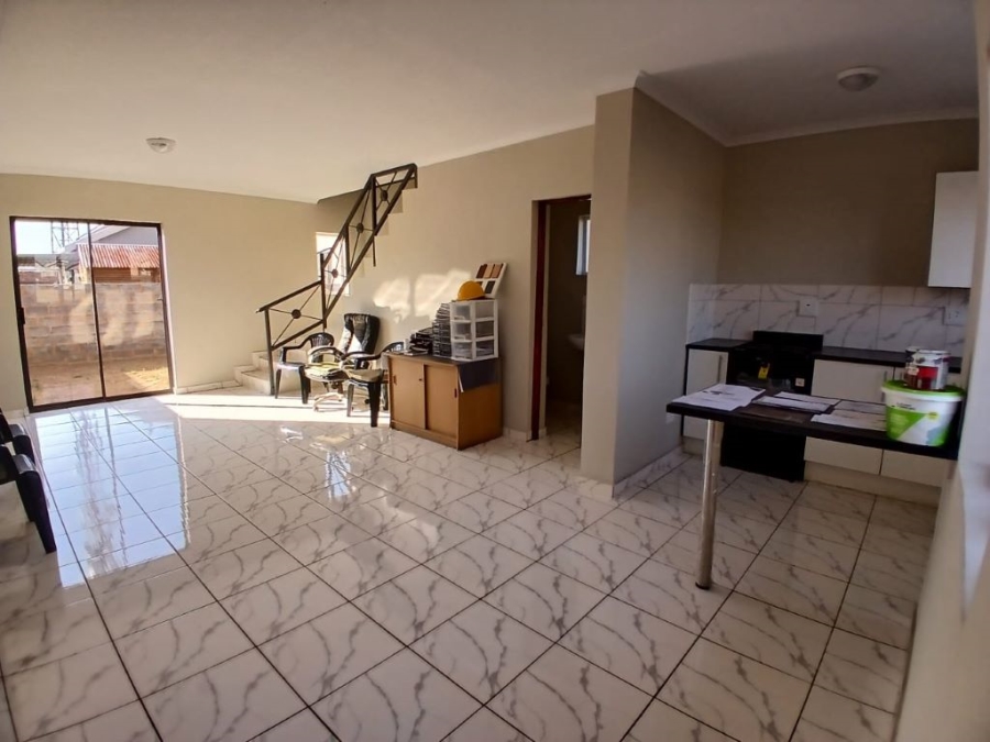 2 Bedroom Property for Sale in Buhle Park Gauteng