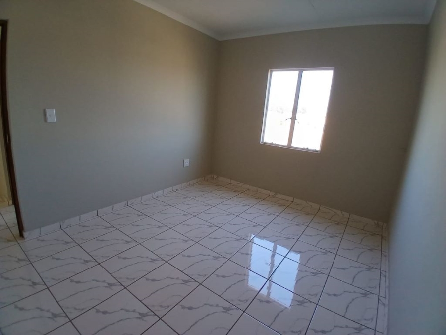 2 Bedroom Property for Sale in Buhle Park Gauteng