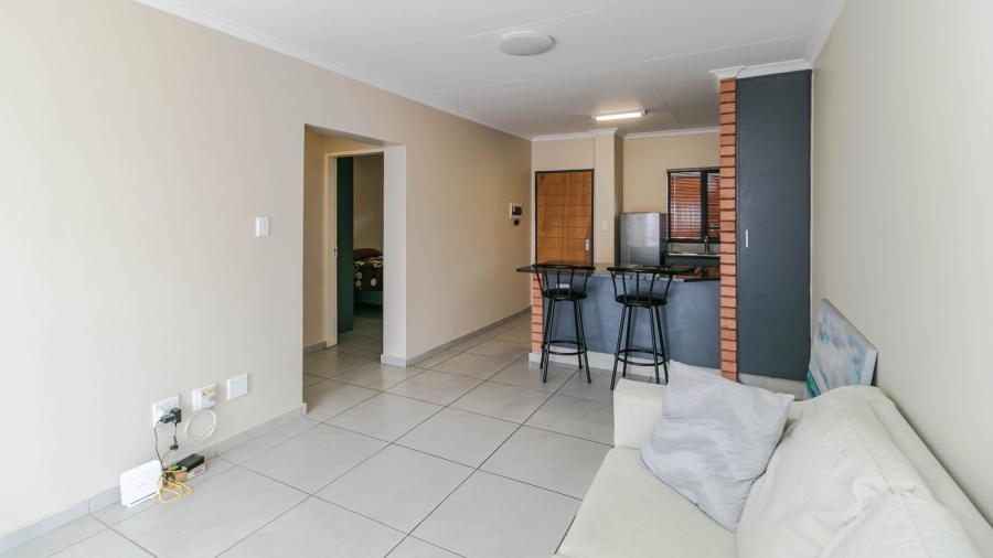 2 Bedroom Property for Sale in Vorna Valley Gauteng