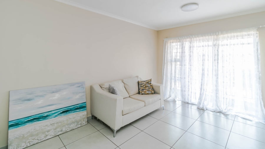 2 Bedroom Property for Sale in Vorna Valley Gauteng