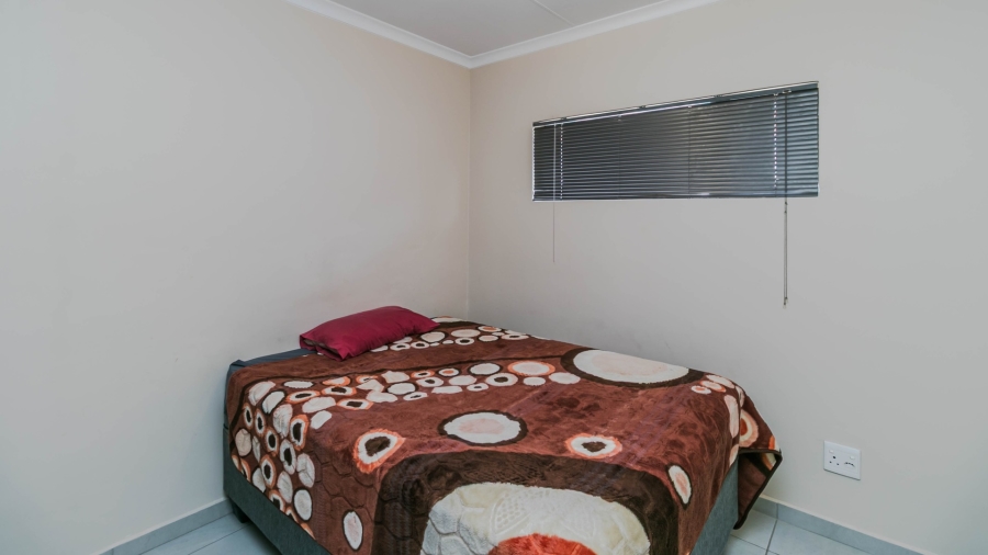 2 Bedroom Property for Sale in Vorna Valley Gauteng