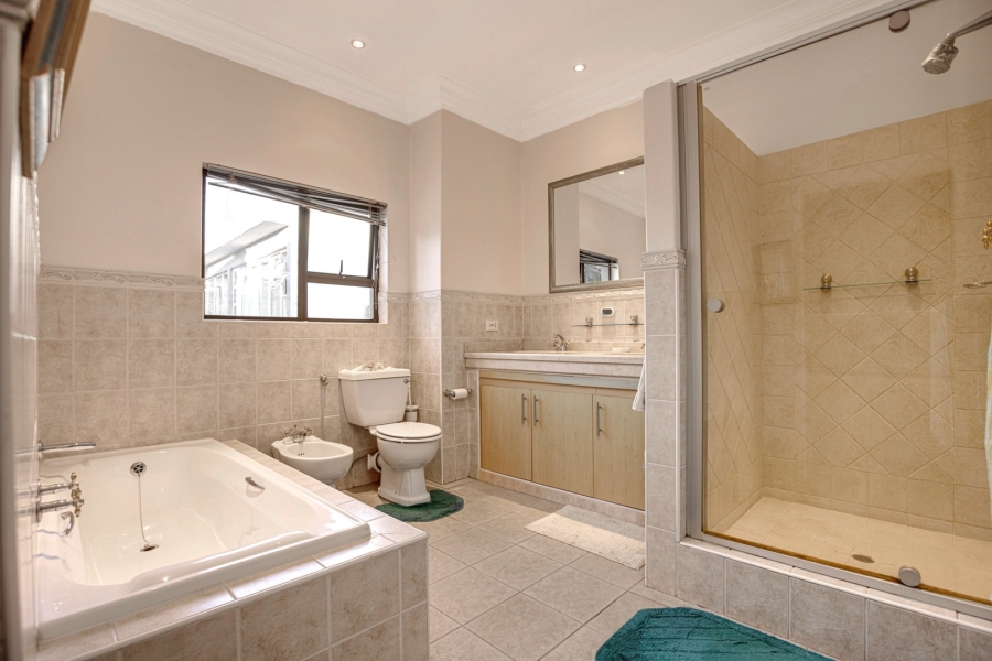 4 Bedroom Property for Sale in Dainfern Golf Estate Gauteng