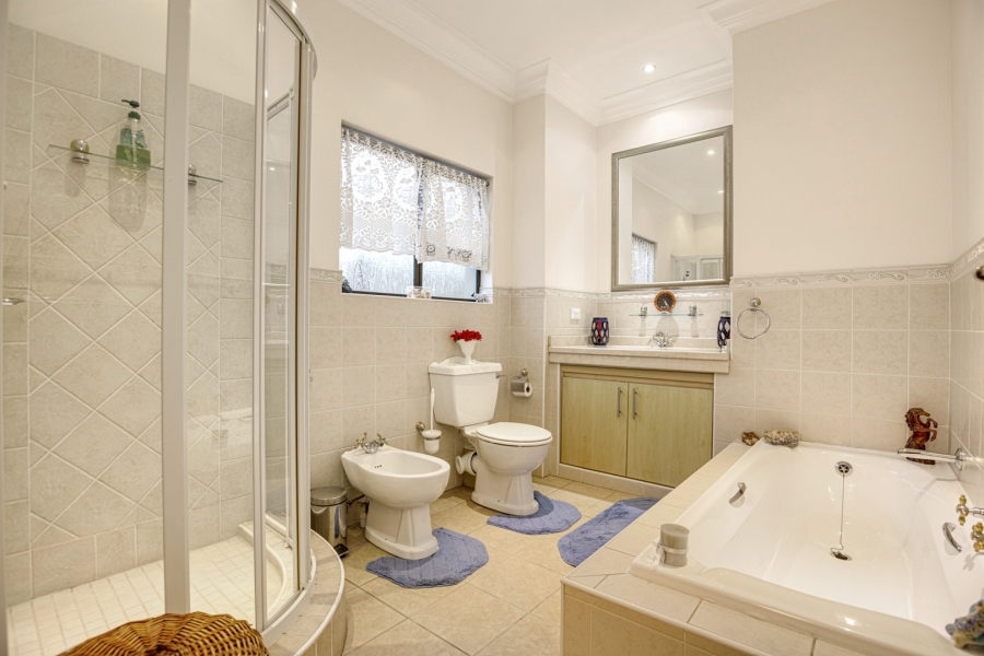 4 Bedroom Property for Sale in Dainfern Golf Estate Gauteng