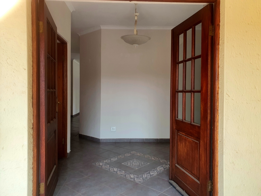 3 Bedroom Property for Sale in Raslouw A H Gauteng