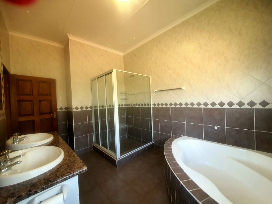 3 Bedroom Property for Sale in Raslouw A H Gauteng