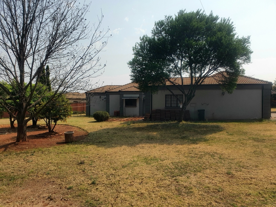 3 Bedroom Property for Sale in Raslouw A H Gauteng
