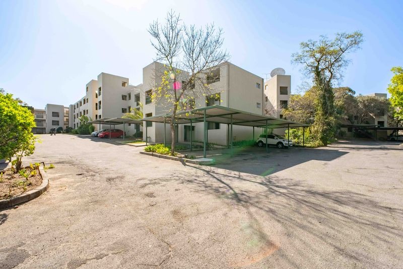 1 Bedroom Property for Sale in Bryanston Gauteng