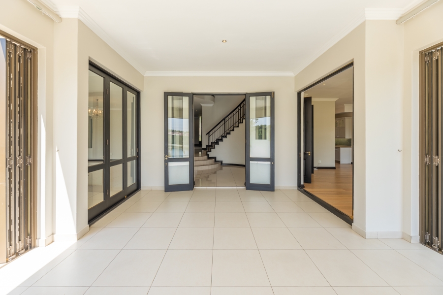 4 Bedroom Property for Sale in Cedar Lakes Gauteng