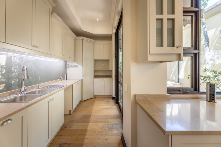 4 Bedroom Property for Sale in Cedar Lakes Gauteng