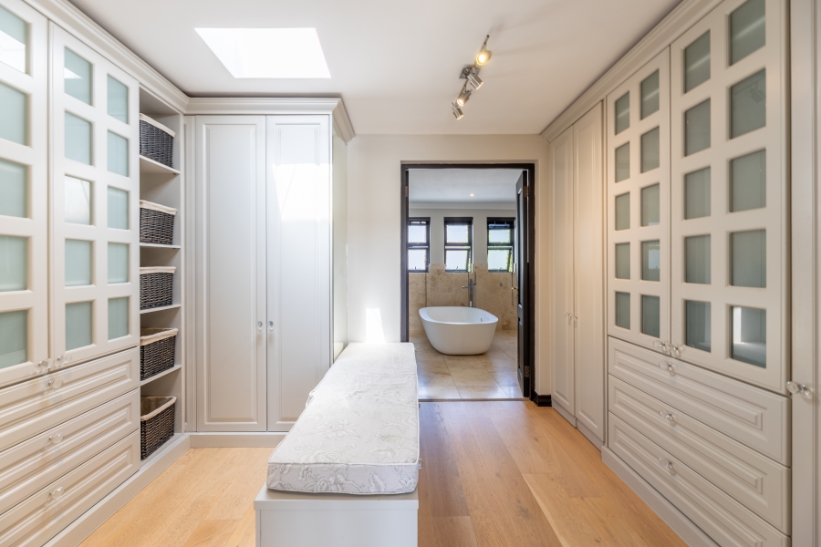 4 Bedroom Property for Sale in Cedar Lakes Gauteng