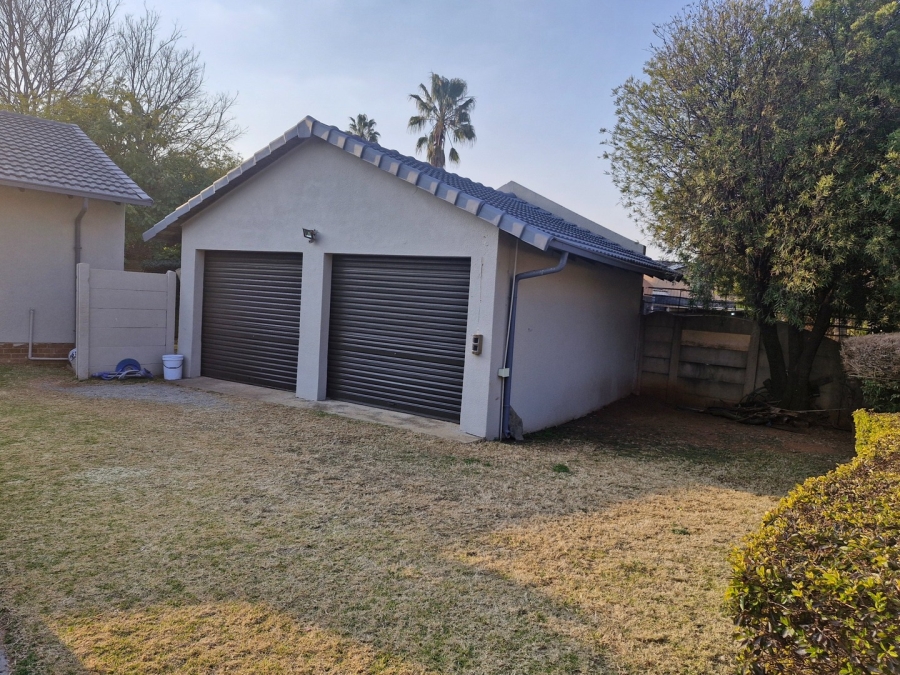 4 Bedroom Property for Sale in Birch Acres Gauteng