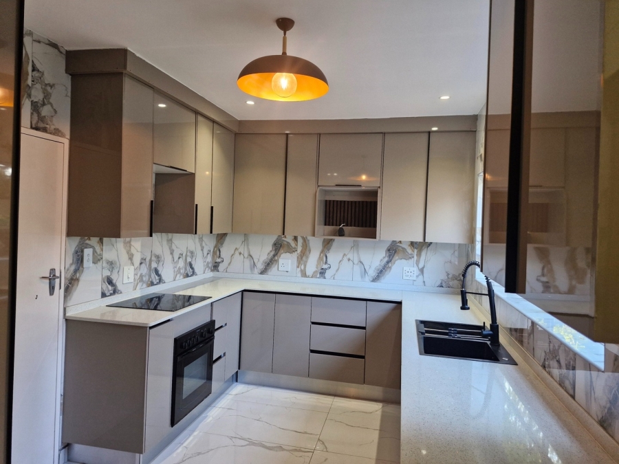 4 Bedroom Property for Sale in Birch Acres Gauteng