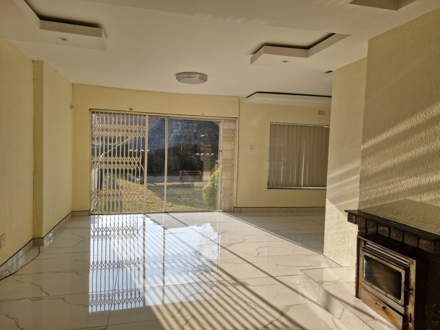 4 Bedroom Property for Sale in Birch Acres Gauteng