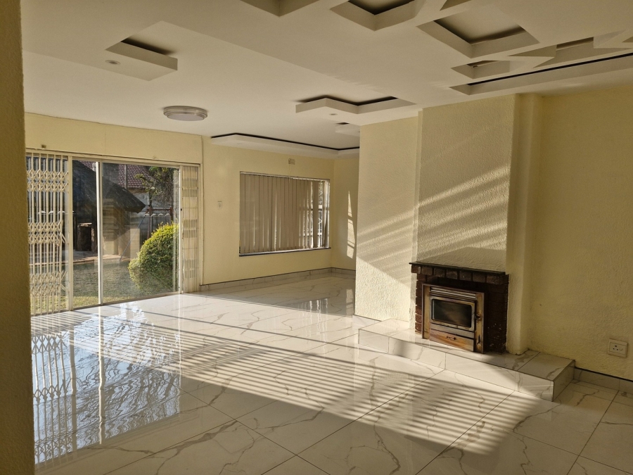 4 Bedroom Property for Sale in Birch Acres Gauteng