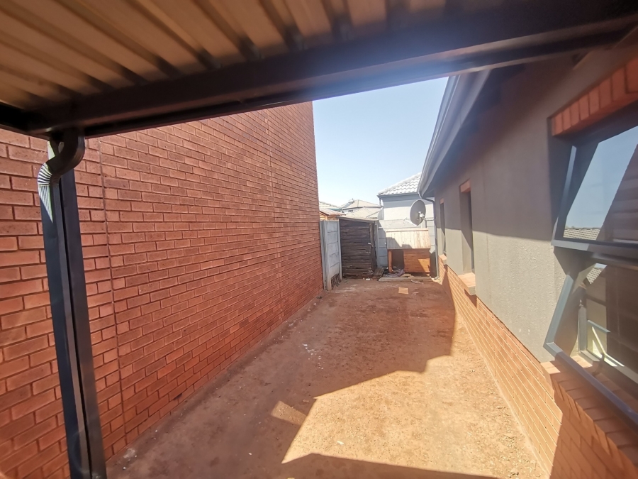 To Let 3 Bedroom Property for Rent in Leopard