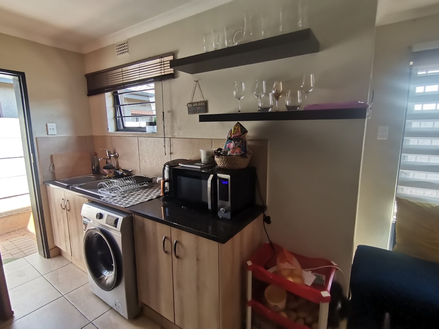 To Let 3 Bedroom Property for Rent in Leopard