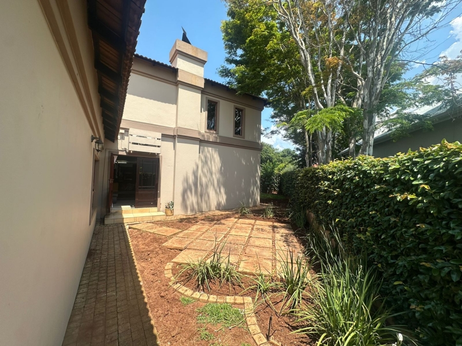 7 Bedroom Property for Sale in Midstream Estate Gauteng