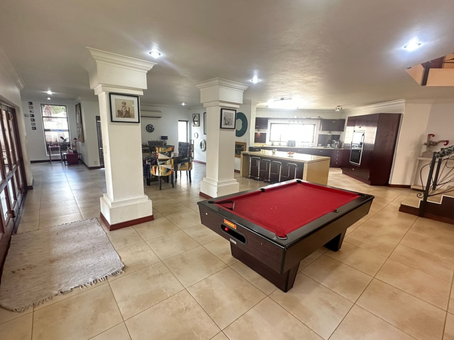 7 Bedroom Property for Sale in Midstream Estate Gauteng