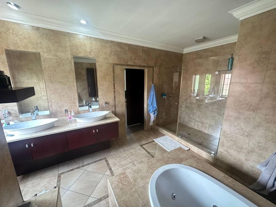 7 Bedroom Property for Sale in Midstream Estate Gauteng