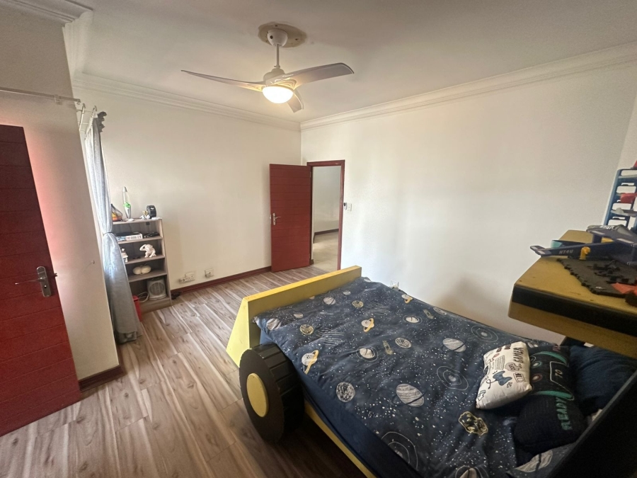 7 Bedroom Property for Sale in Midstream Estate Gauteng