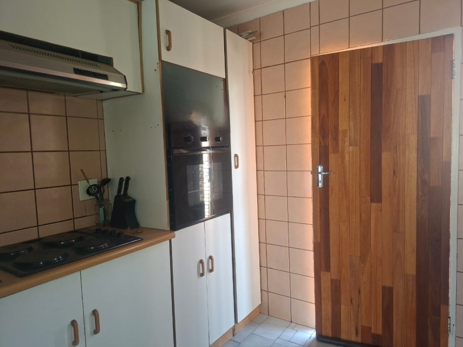3 Bedroom Property for Sale in Brentwood Park AH Gauteng