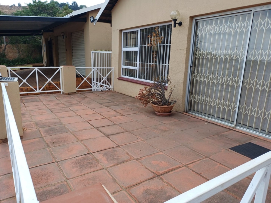 3 Bedroom Property for Sale in Kloofendal Gauteng