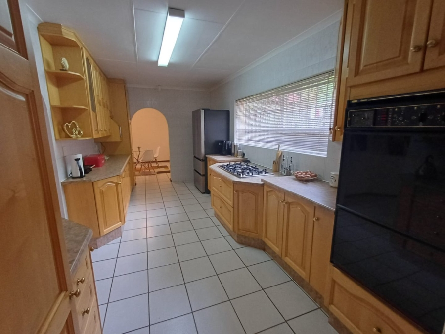 3 Bedroom Property for Sale in Kloofendal Gauteng