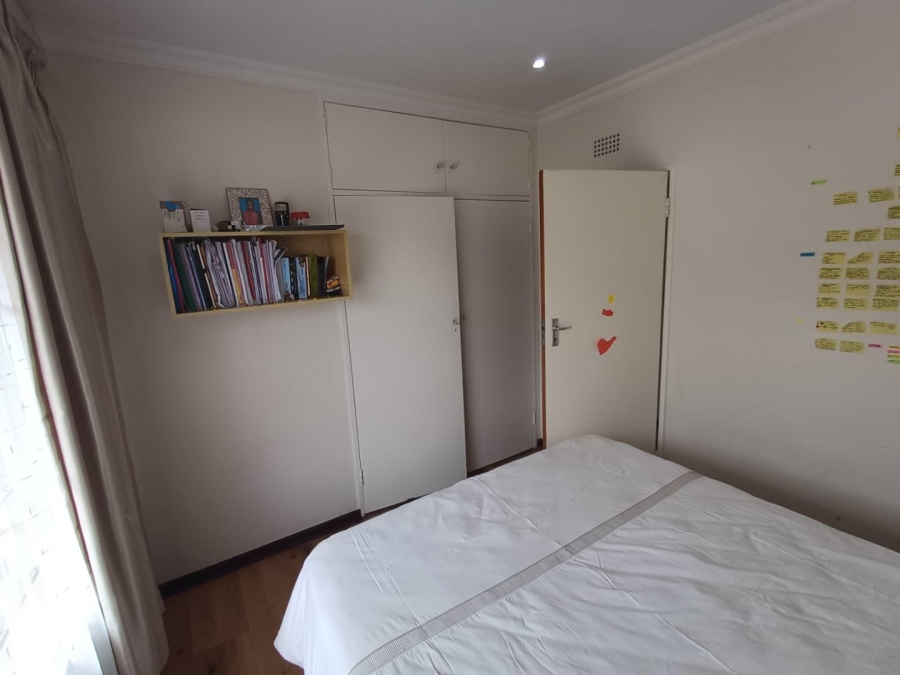 3 Bedroom Property for Sale in Kloofendal Gauteng