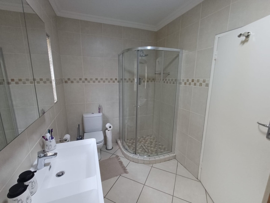 3 Bedroom Property for Sale in Kloofendal Gauteng