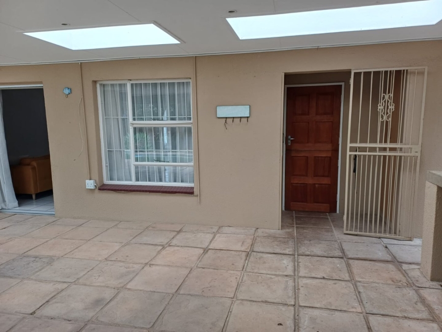 3 Bedroom Property for Sale in Kloofendal Gauteng