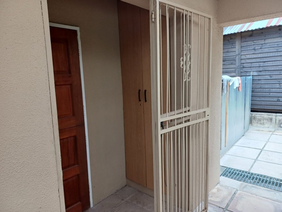 3 Bedroom Property for Sale in Kloofendal Gauteng