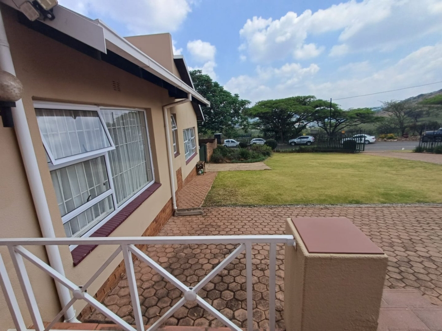 3 Bedroom Property for Sale in Kloofendal Gauteng