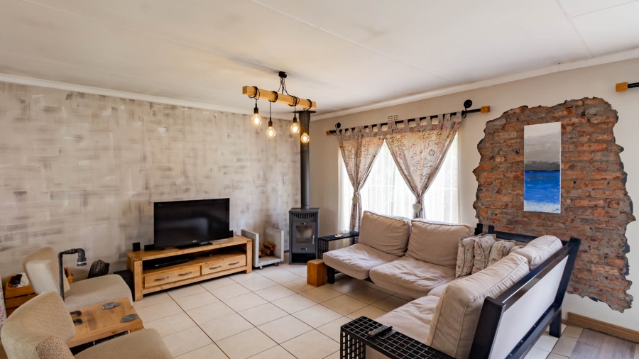 3 Bedroom Property for Sale in Verwoerdpark Gauteng