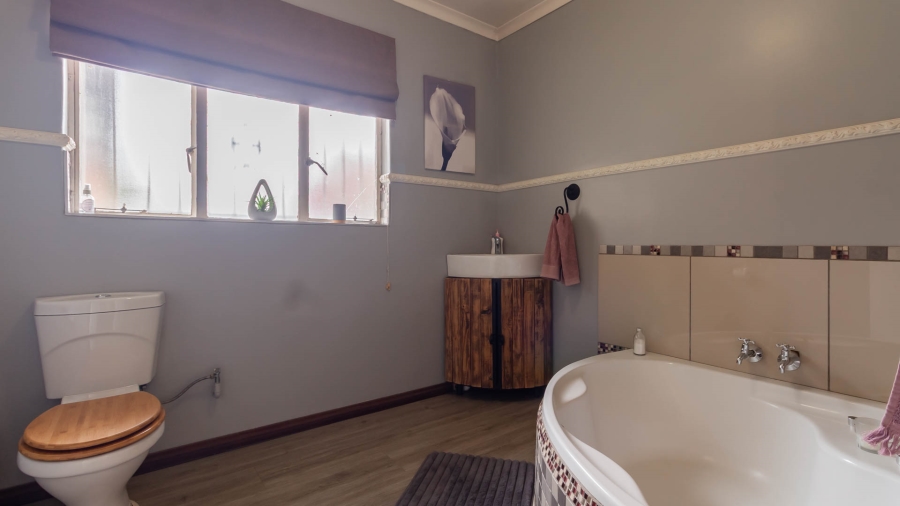 3 Bedroom Property for Sale in Verwoerdpark Gauteng