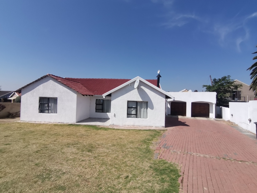 3 Bedroom Property for Sale in Kibler Park Gauteng