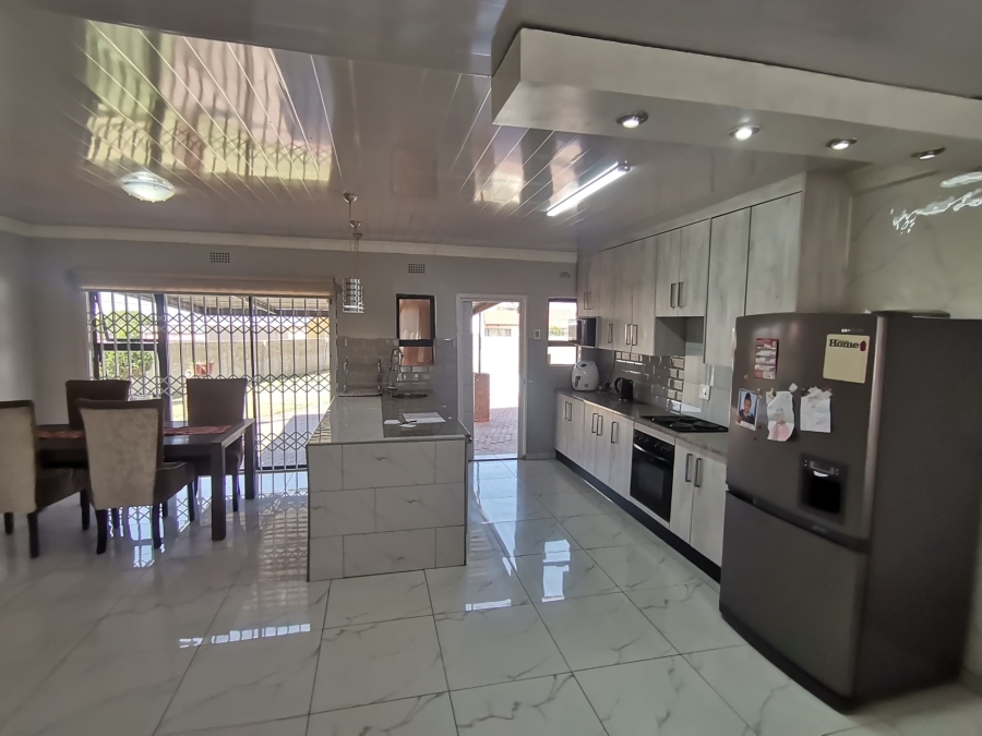 3 Bedroom Property for Sale in Kibler Park Gauteng
