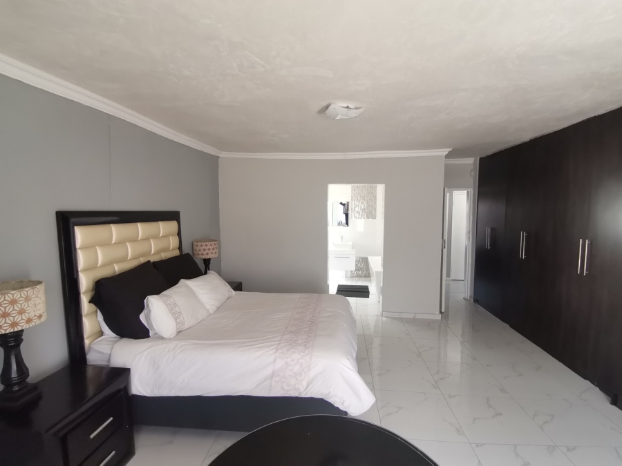 3 Bedroom Property for Sale in Kibler Park Gauteng
