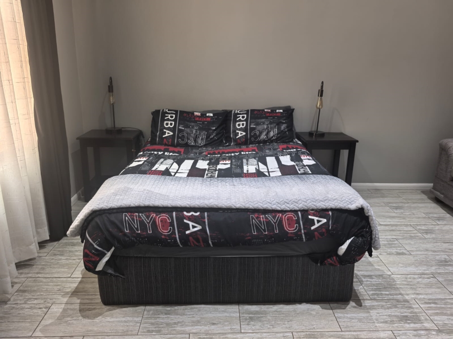 6 Bedroom Property for Sale in Discovery Gauteng