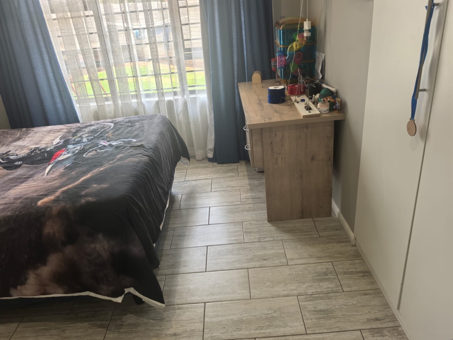 6 Bedroom Property for Sale in Discovery Gauteng