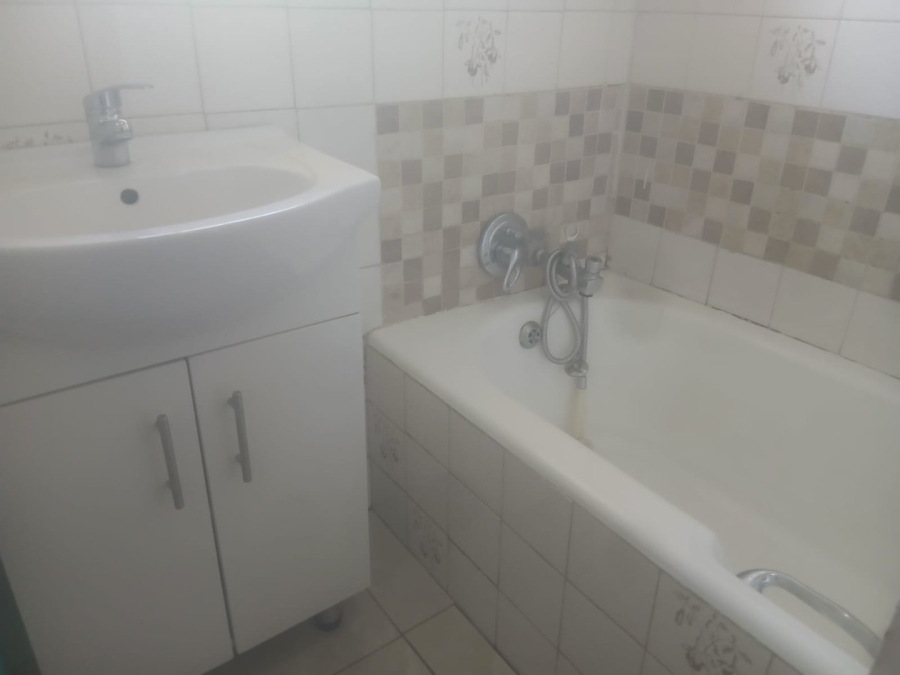 2 Bedroom Property for Sale in Randfontein Central Gauteng