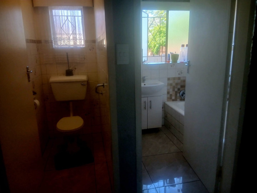 2 Bedroom Property for Sale in Randfontein Central Gauteng